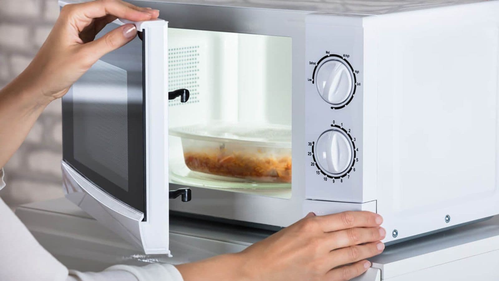 Comida recalentada y salud: riesgos y precauciones. SAIA nos lo explica en TVE