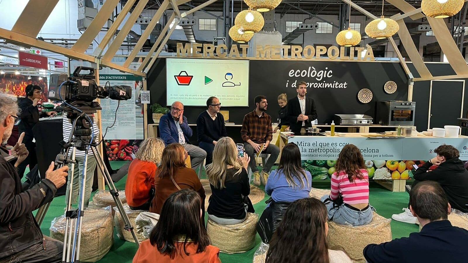 Luis Riera presenta la Guía Oficial para la Prevención del Desperdicio de Alimentos, elaborada por SAIA, en el Gastronomic Forum Barcelona 2023