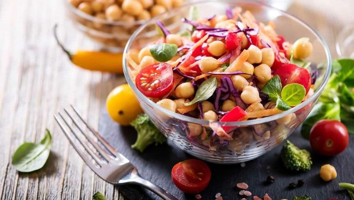 Proteínas para vegetarianos: ¿qué alimentos las contienen? SAIA lo explica en ‘La Vanguardia’